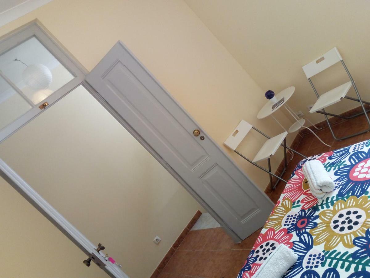 Rooms 4 You Quarto Rosa Портиман Екстериор снимка